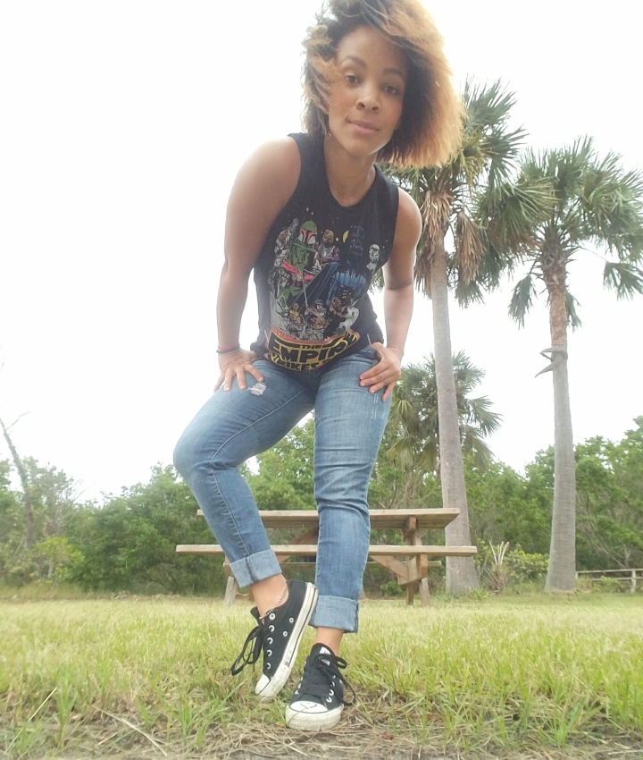 iwannabealady.com outfit post jeans and a tee converse weekend wardrobe casual style south florida lifestyle blogger